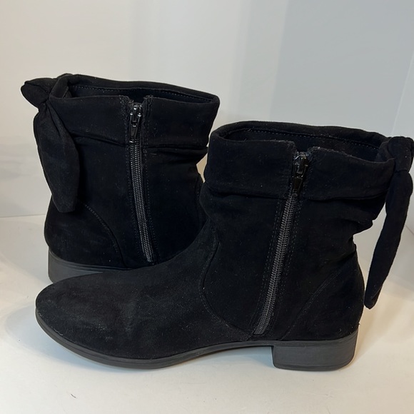 JUSTICE BLACK SUEDE  ANKLE BOOTS SZ 8 - Picture 6 of 12